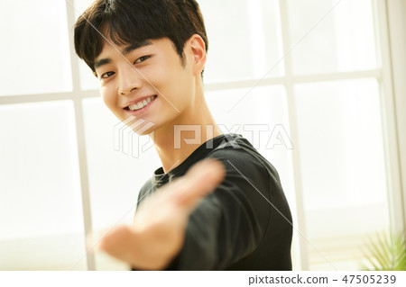 Couple lifestyle 47505239