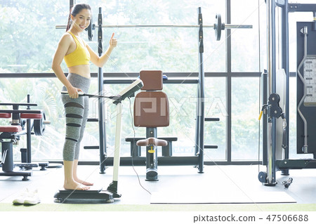 Female fitness gym sports wear 47506688