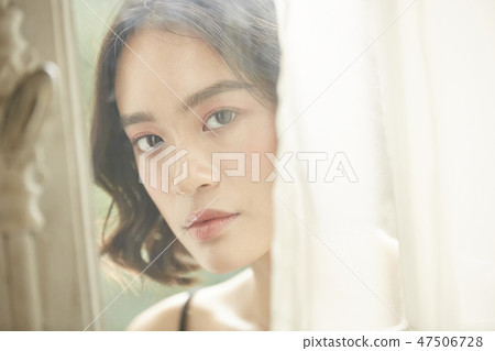Women beauty Women beauty 47506728