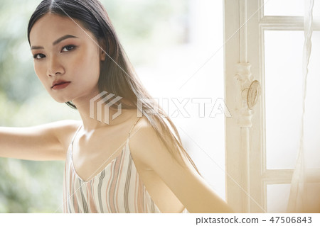 Women beauty Women beauty 47506843
