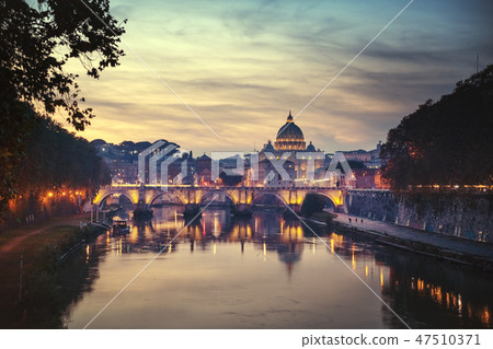 Tiber and St Peter Basilica in Vatican 47510371