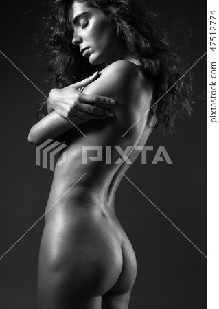naked girl with curly Hair. nude Beautiful woman naked girl with curly Hair. nude Beautiful woman 47512774