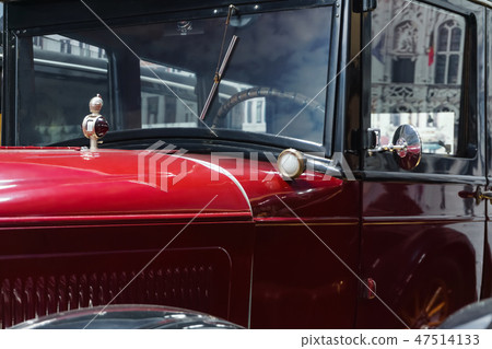 detail of red retro car detail of red retro car 47514133