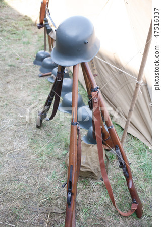 Rifles pyramids and helmets, First World War-era  47516337