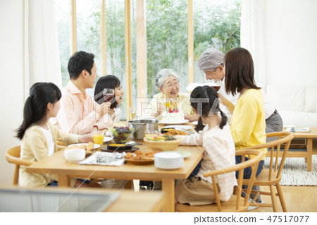 Multi Generation Home Party Image 47517077