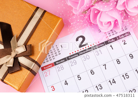2月日曆情人節圖像 47518311