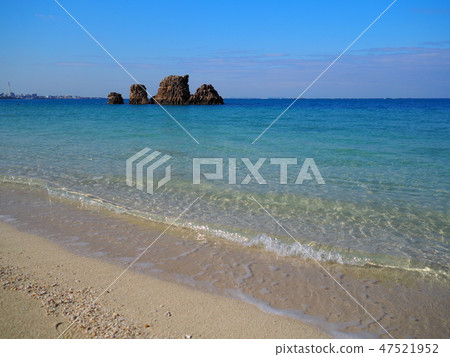 Sea Sea 47521952