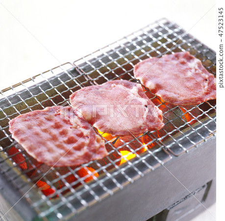 Kuroge Wagyu Beef Tongue Charcoal Grill 47523145
