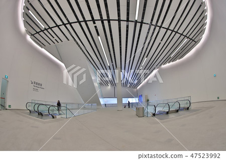 the walk way at west kowloon Opera House the walk way at west kowloon Opera House 47523992