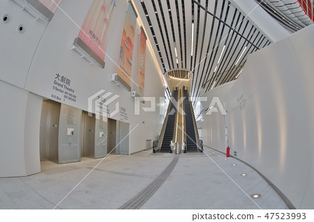 the walk way at west kowloon Opera House the walk way at west kowloon Opera House 47523993