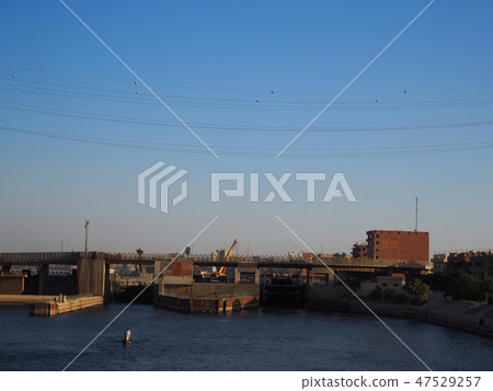 伊斯納閘門 伊斯納閘門 47529257