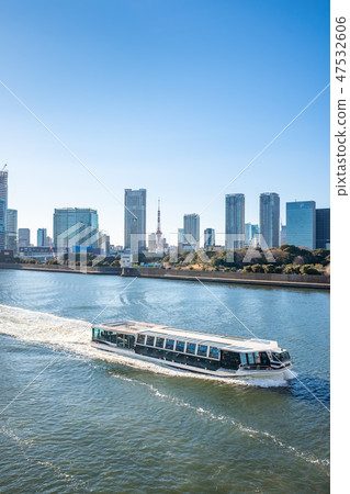 Sumidagawa river and pleasure boat · Tokyo Tower 47532606