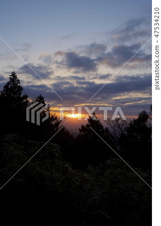 2019年佛山（福岡）的第一次日出 47534210