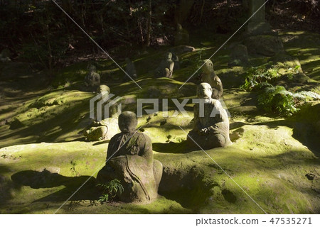 Hirafui of Hirayama's Iwato Kannon in Kumamoto City Hirafui of Hirayama's Iwato Kannon in Kumamoto City 47535271