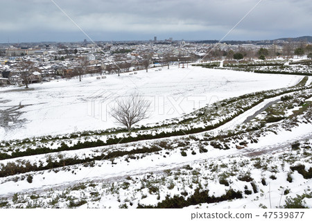 金澤市Ozoneji山坡公園冬天視圖 47539877