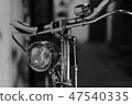 A bicycle 47540335