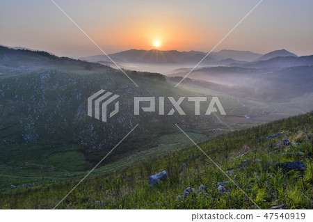 秋吉台 秋吉台 47540919