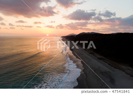 [Aichi Prefecture] Ikoabe coast sunset winter aerial photograph 47541841
