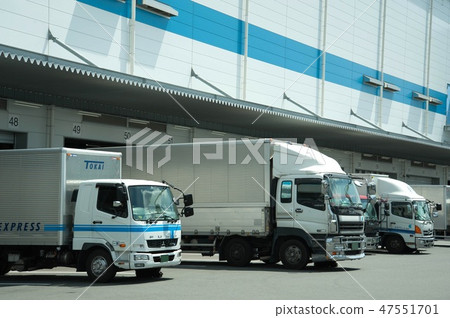 物流倉庫和貨運軌道 47551701