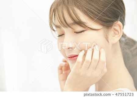 Women beauty Women beauty 47551723
