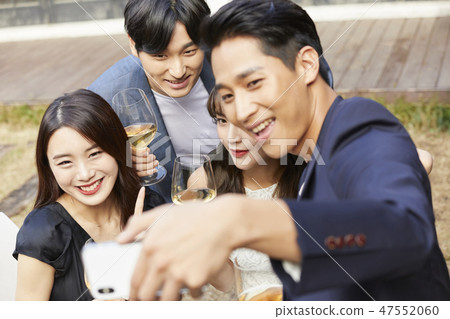 Party memorial celebration 47552060