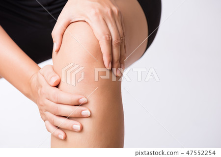 Runner sport knee injury. Runner sport knee injury. 47552254