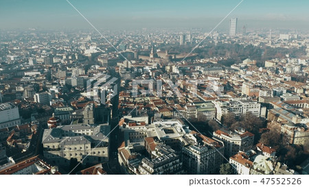 Aerial view of Castello Sforzesco castle and Sempione Park within cityscape of Milan, Italy 47552526