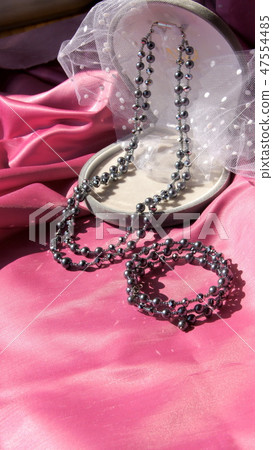 Double bead necklace & bracelet (handmade) Double bead necklace & bracelet (handmade) 47554485