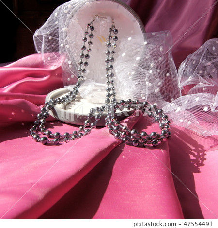Double bead necklace & bracelet (handmade) Double bead necklace & bracelet (handmade) 47554491