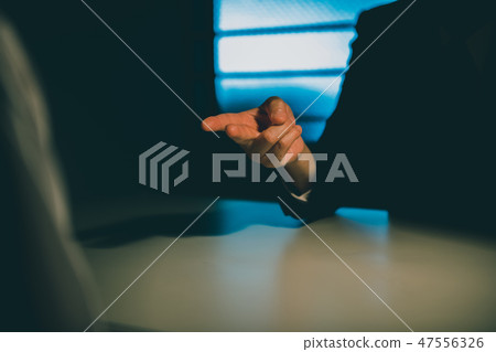 偵訊 偵查 問訊 47556326