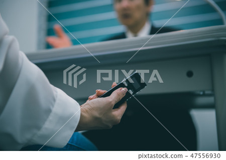 recording, two people, hand 47556930