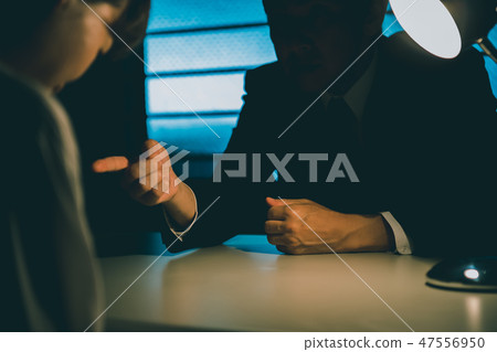 偵訊 偵查 問訊 47556950