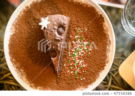 Brownie dark chocolate recipe with cocoa powder 47558386