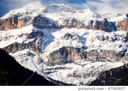 Piz Boe mountain covered in snow 47560957
