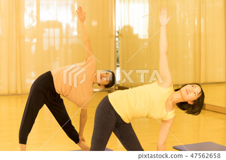 Hot Yoga, Yoga, Yoga, Women, People, Lifestyles, 47562658
