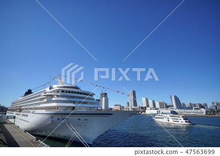 Yokohama city landscape in Japan Look for Mt. Fuji, Asuka Ⅱ, MM 21 etc. 47563699