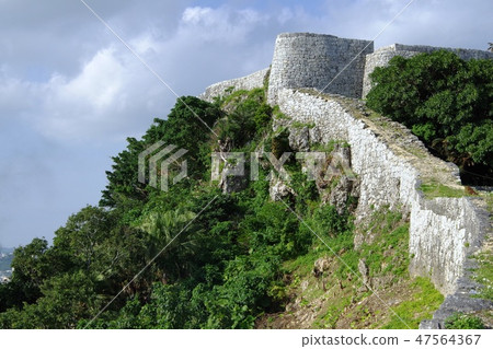 Katsuren Castle II的郭 47564367