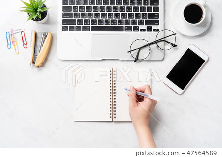 婦女的手Koki檔樣版模仿模型自由職業者樣機自由職業者設計 47564589