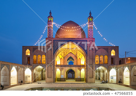 Iran, Kashan City, Masjede Agha Bozorg Mosque 47566855