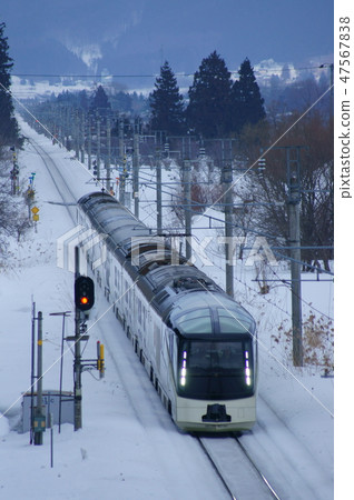 TranSuite四季島 47567838