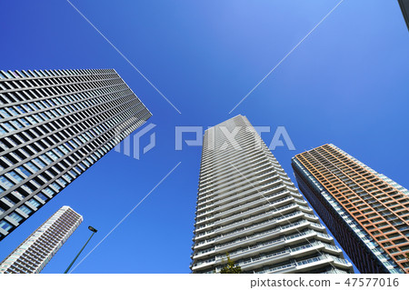 川崎市容在日本Musashi Kosugi的塔樓大廈 川崎市容在日本Musashi Kosugi的塔樓大廈 47577016