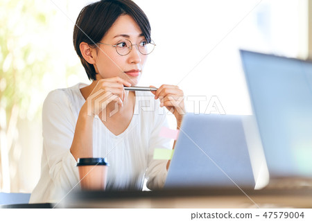 女商人 女商人 47579004