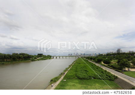 Hangang Dunchi Capitol 47582658