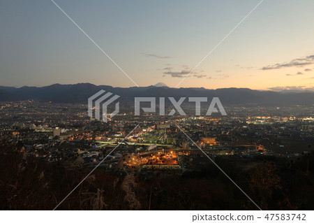 從台山台夜景望山原縣，甲府盆地 47583742
