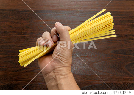 一人的意大利細麵條 一人的意大利細麵條 47583769