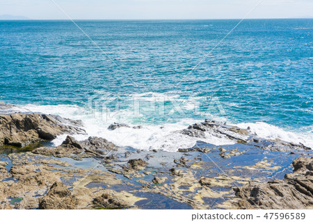 Sea scenery of Enoshima 47596589