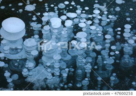 Ice bubble of Bunpei Lake 01 Ice bubble of Bunpei Lake 01 47600258