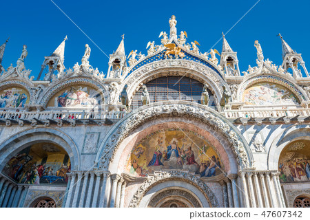 Facade of Basilica of Saint Mark in Venice 47607342