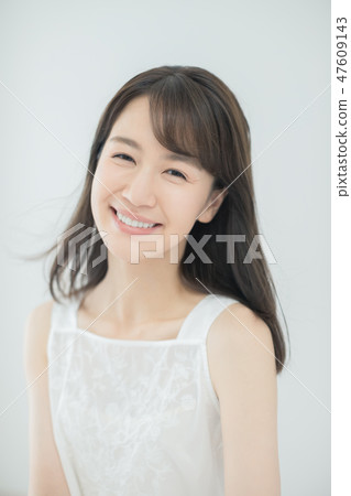 女生 女孩 女性 47609143