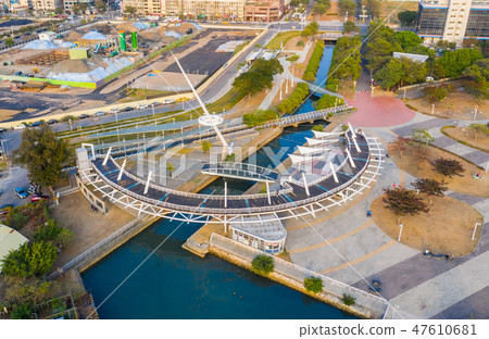 八五大樓、新光碼頭、高雄展覽館、圖書館Asia Taiwan Kaohsiung City 47610681